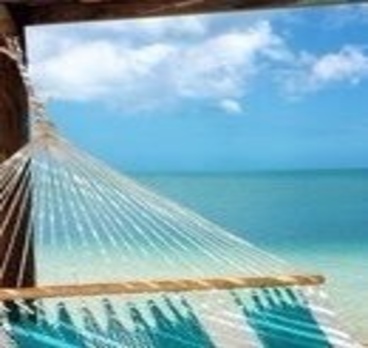Когда нет моря снаружи, всегда есть море внутри...воспоминания греют душу🌊