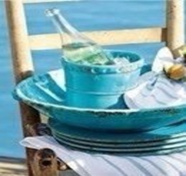 Когда нет моря снаружи, всегда есть море внутри...воспоминания греют душу🌊