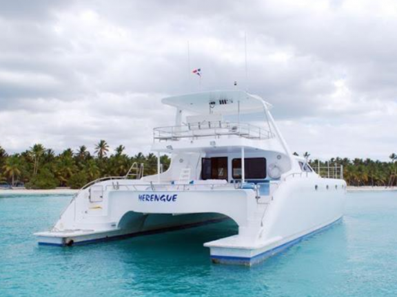 Катамаран MERENGUE (30 pax)