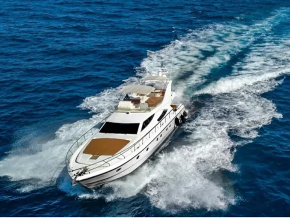 FERRETTI 63